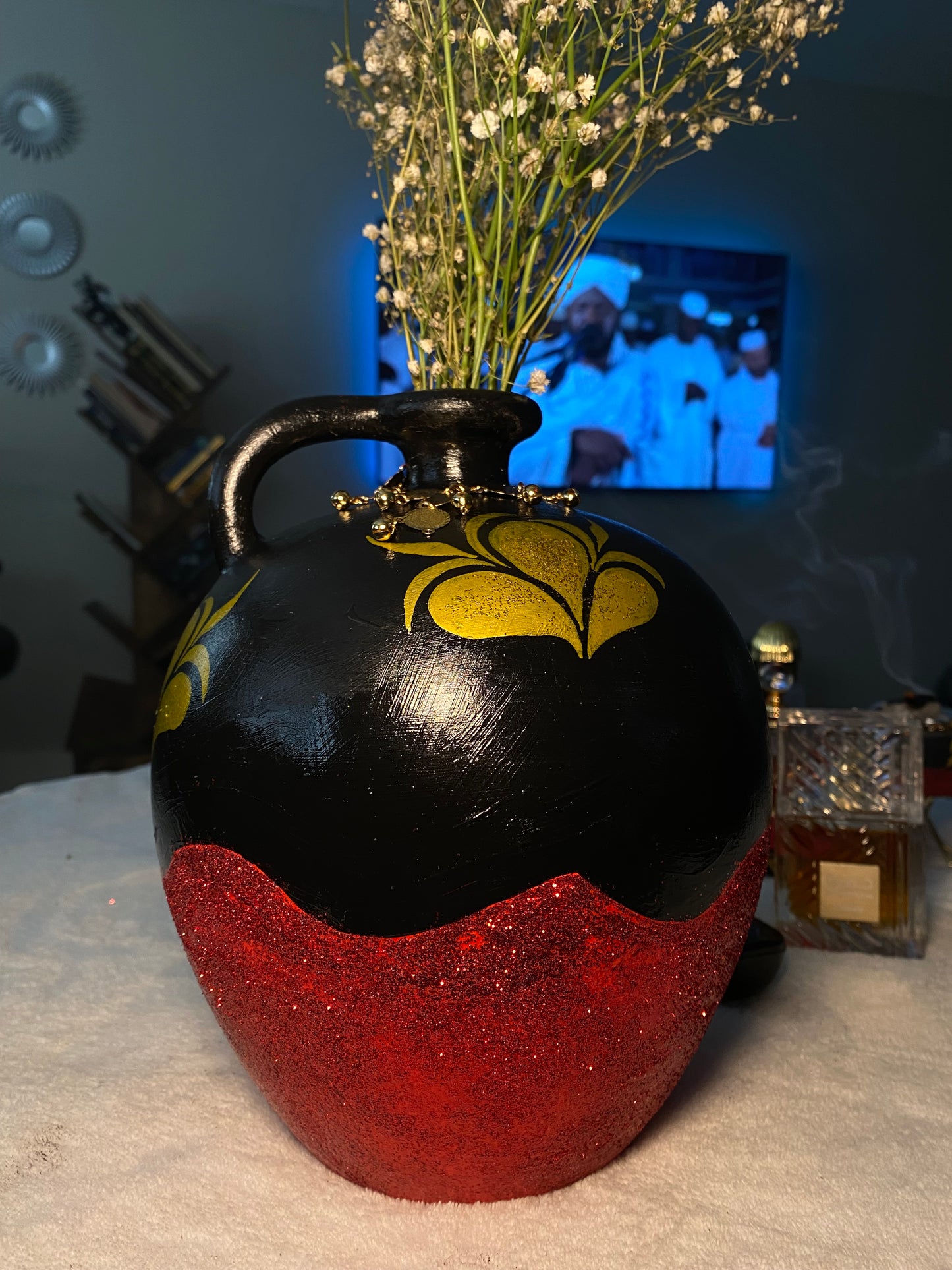 Jirtig inspired vase